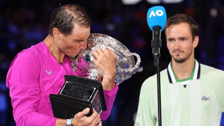 Australian Open: Nadal beats Medvedev in Melbourne epic