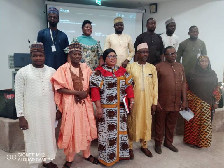 FG trains 200 migrants, refugees, IDPs on digital literacy