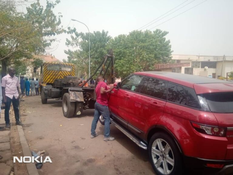 FCTA impounds vehicles for wrong parking, other traffic violations