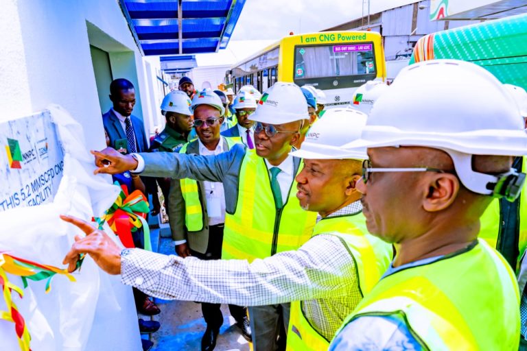 FG commissions 5.2 mmscfd CNG plant in Lagos