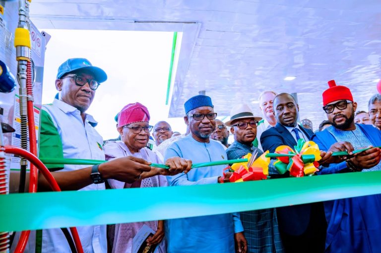 NNPC to build 3 LNG stations, 100 CNG sites