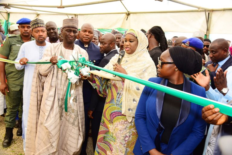 Abuja farmers get free fertilizers to boost food production