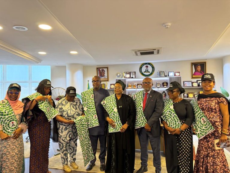 Minister, Nasarawa University alumni meet on strategic communication