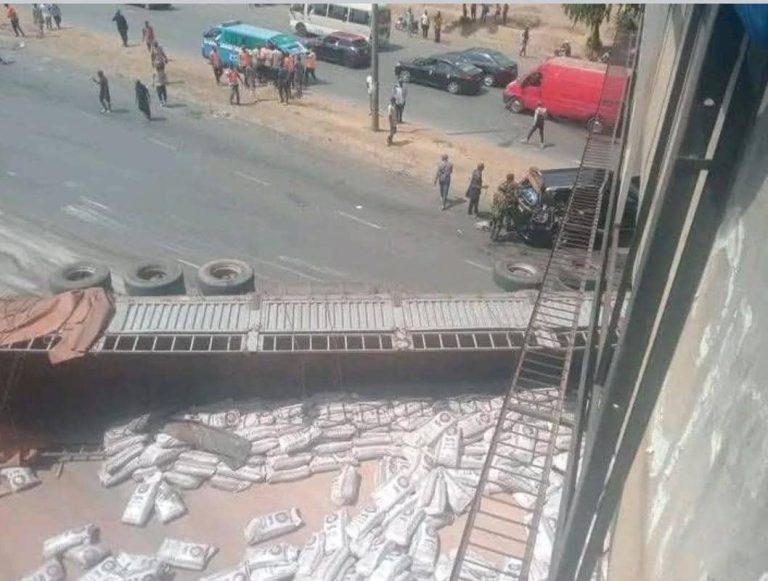 Breaking News: Another multiple accident under Karu bridge
