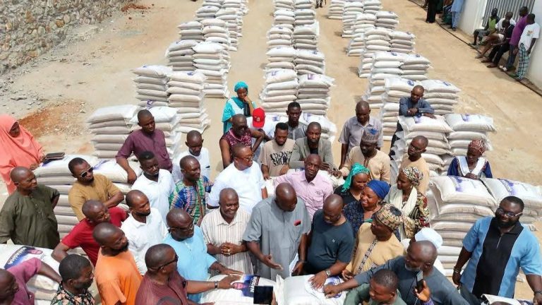 Ramadan: Senator Natasha distributes grains to constituents