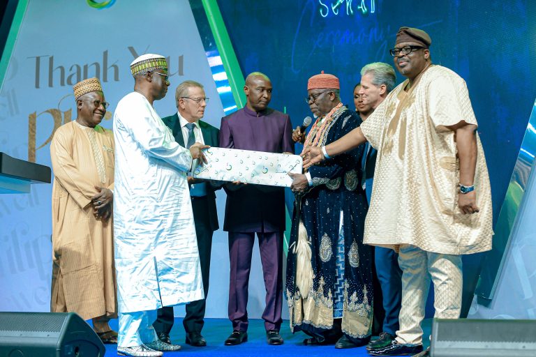 NLNG names Falade new MD as Philip Mshelbila bows out