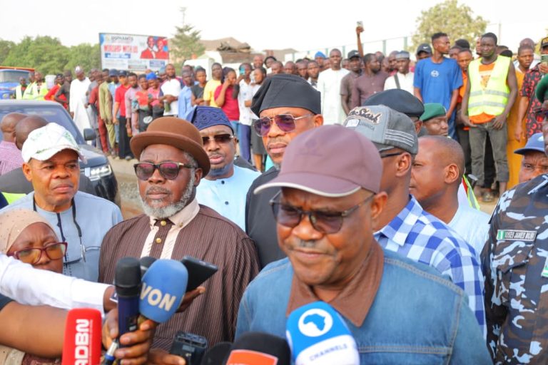 Wike issues sack threat over poor refuse management