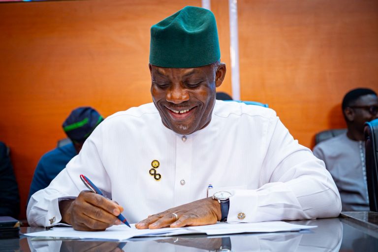 Nigeria votes N250bn to end student housing crisis in tertiary institutions
